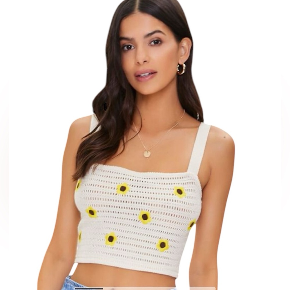 Embroidered Knit Crochet Crop Top SunFlowers Sleeveless Cream Size Medium